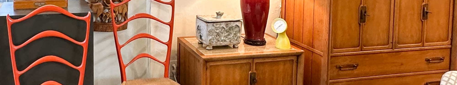 hughes-frogtown-vintage-sale-02-1600x300